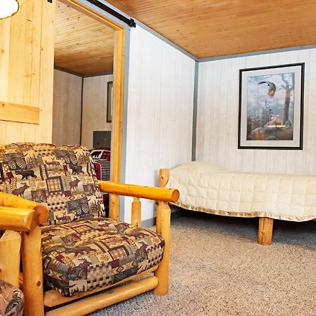Spur Of The Moment Ranch Hotell Mountain Exteriör bild