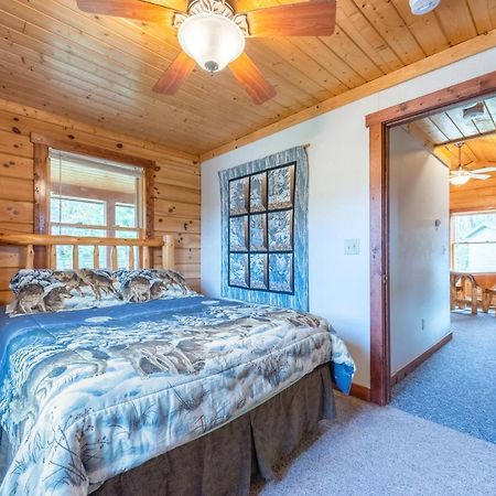 Spur Of The Moment Ranch Hotell Mountain Exteriör bild