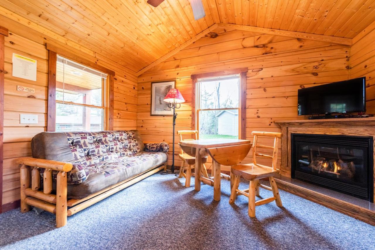 Spur Of The Moment Ranch Hotell Mountain Exteriör bild